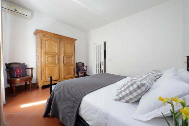Pantheon 2 Bedrooms Рим Экстерьер фото