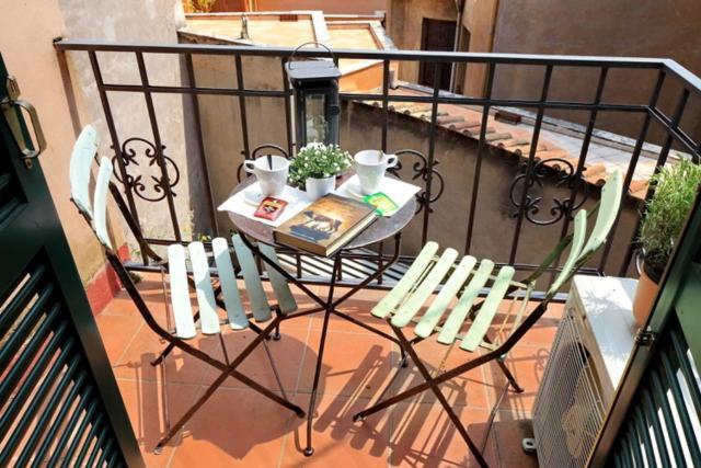 Pantheon 2 Bedrooms Рим Экстерьер фото
